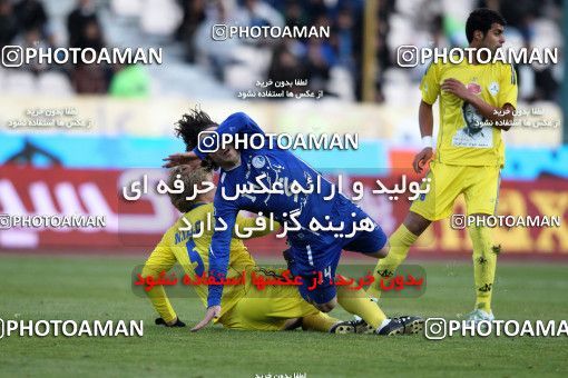 965737, Tehran, [*parameter:4*], لیگ برتر فوتبال ایران، Persian Gulf Cup، Week 17، First Leg، Naft Tehran 0 v 2 Esteghlal on 2011/12/17 at Azadi Stadium