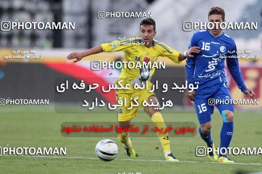965617, Tehran, [*parameter:4*], لیگ برتر فوتبال ایران، Persian Gulf Cup، Week 17، First Leg، Naft Tehran 0 v 2 Esteghlal on 2011/12/17 at Azadi Stadium