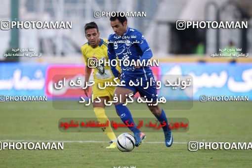 965779, Tehran, [*parameter:4*], لیگ برتر فوتبال ایران، Persian Gulf Cup، Week 17، First Leg، Naft Tehran 0 v 2 Esteghlal on 2011/12/17 at Azadi Stadium