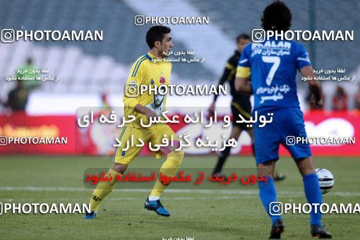 965757, Tehran, [*parameter:4*], لیگ برتر فوتبال ایران، Persian Gulf Cup، Week 17، First Leg، Naft Tehran 0 v 2 Esteghlal on 2011/12/17 at Azadi Stadium