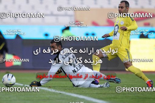 965670, Tehran, [*parameter:4*], لیگ برتر فوتبال ایران، Persian Gulf Cup، Week 17، First Leg، Naft Tehran 0 v 2 Esteghlal on 2011/12/17 at Azadi Stadium