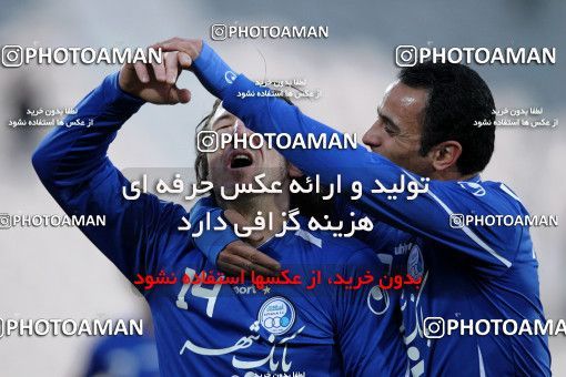 965608, Tehran, [*parameter:4*], لیگ برتر فوتبال ایران، Persian Gulf Cup، Week 17، First Leg، Naft Tehran 0 v 2 Esteghlal on 2011/12/17 at Azadi Stadium
