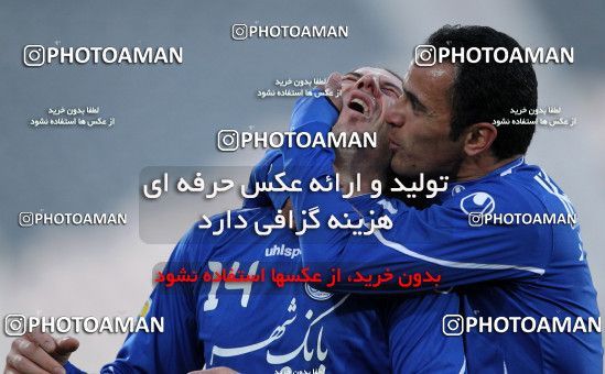 965622, Tehran, [*parameter:4*], لیگ برتر فوتبال ایران، Persian Gulf Cup، Week 17، First Leg، Naft Tehran 0 v 2 Esteghlal on 2011/12/17 at Azadi Stadium