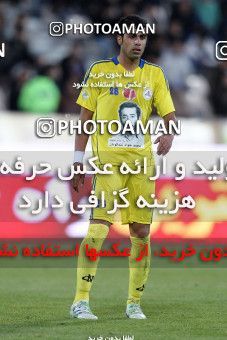 965741, Tehran, [*parameter:4*], لیگ برتر فوتبال ایران، Persian Gulf Cup، Week 17، First Leg، Naft Tehran 0 v 2 Esteghlal on 2011/12/17 at Azadi Stadium