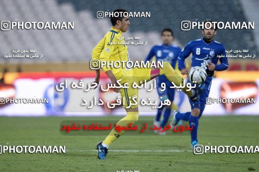 965826, Tehran, [*parameter:4*], لیگ برتر فوتبال ایران، Persian Gulf Cup، Week 17، First Leg، Naft Tehran 0 v 2 Esteghlal on 2011/12/17 at Azadi Stadium