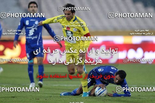965742, Tehran, [*parameter:4*], لیگ برتر فوتبال ایران، Persian Gulf Cup، Week 17، First Leg، Naft Tehran 0 v 2 Esteghlal on 2011/12/17 at Azadi Stadium