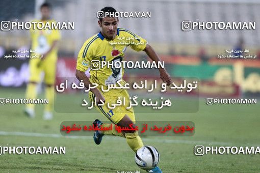 965759, Tehran, [*parameter:4*], لیگ برتر فوتبال ایران، Persian Gulf Cup، Week 17، First Leg، Naft Tehran 0 v 2 Esteghlal on 2011/12/17 at Azadi Stadium