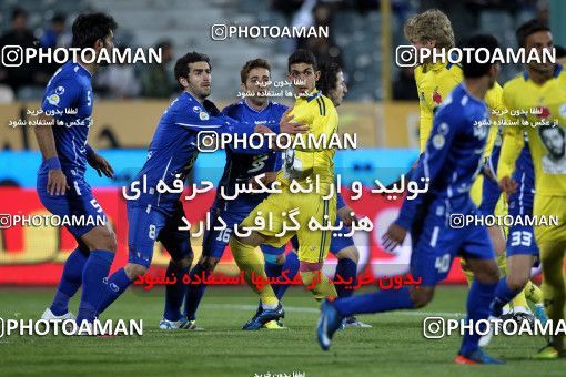 965693, Tehran, [*parameter:4*], لیگ برتر فوتبال ایران، Persian Gulf Cup، Week 17، First Leg، Naft Tehran 0 v 2 Esteghlal on 2011/12/17 at Azadi Stadium
