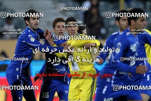 965685, Tehran, [*parameter:4*], لیگ برتر فوتبال ایران، Persian Gulf Cup، Week 17، First Leg، Naft Tehran 0 v 2 Esteghlal on 2011/12/17 at Azadi Stadium