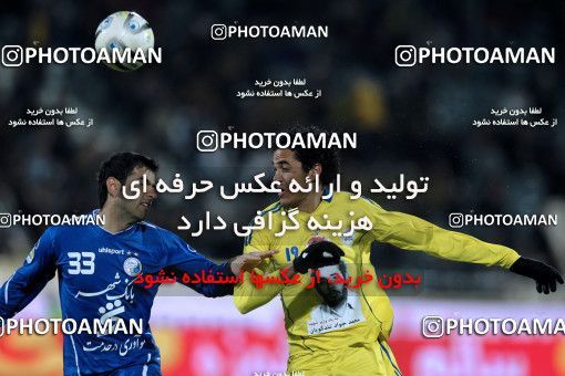 965830, Tehran, [*parameter:4*], لیگ برتر فوتبال ایران، Persian Gulf Cup، Week 17، First Leg، Naft Tehran 0 v 2 Esteghlal on 2011/12/17 at Azadi Stadium