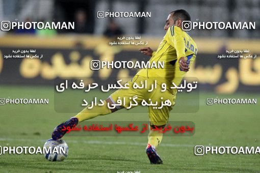 965663, Tehran, [*parameter:4*], لیگ برتر فوتبال ایران، Persian Gulf Cup، Week 17، First Leg، Naft Tehran 0 v 2 Esteghlal on 2011/12/17 at Azadi Stadium