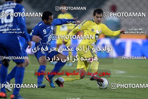 965717, Tehran, [*parameter:4*], لیگ برتر فوتبال ایران، Persian Gulf Cup، Week 17، First Leg، Naft Tehran 0 v 2 Esteghlal on 2011/12/17 at Azadi Stadium