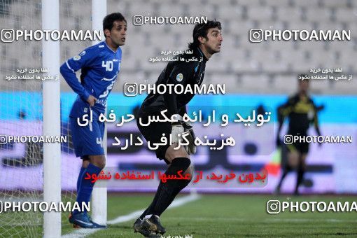965798, Tehran, [*parameter:4*], لیگ برتر فوتبال ایران، Persian Gulf Cup، Week 17، First Leg، Naft Tehran 0 v 2 Esteghlal on 2011/12/17 at Azadi Stadium