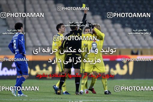 965813, Tehran, [*parameter:4*], لیگ برتر فوتبال ایران، Persian Gulf Cup، Week 17، First Leg، Naft Tehran 0 v 2 Esteghlal on 2011/12/17 at Azadi Stadium