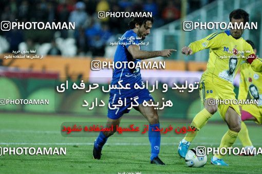 965907, Tehran, [*parameter:4*], لیگ برتر فوتبال ایران، Persian Gulf Cup، Week 17، First Leg، Naft Tehran 0 v 2 Esteghlal on 2011/12/17 at Azadi Stadium