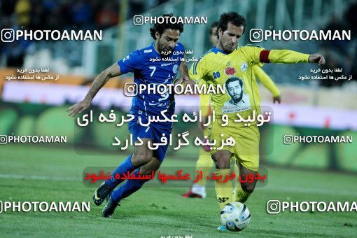 965898, Tehran, [*parameter:4*], لیگ برتر فوتبال ایران، Persian Gulf Cup، Week 17، First Leg، Naft Tehran 0 v 2 Esteghlal on 2011/12/17 at Azadi Stadium