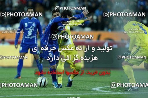 965884, Tehran, [*parameter:4*], لیگ برتر فوتبال ایران، Persian Gulf Cup، Week 17، First Leg، Naft Tehran 0 v 2 Esteghlal on 2011/12/17 at Azadi Stadium