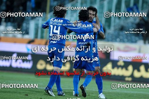 965963, Tehran, [*parameter:4*], لیگ برتر فوتبال ایران، Persian Gulf Cup، Week 17، First Leg، Naft Tehran 0 v 2 Esteghlal on 2011/12/17 at Azadi Stadium