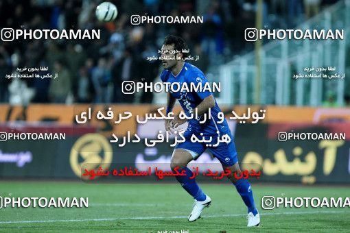 965890, Tehran, [*parameter:4*], لیگ برتر فوتبال ایران، Persian Gulf Cup، Week 17، First Leg، Naft Tehran 0 v 2 Esteghlal on 2011/12/17 at Azadi Stadium