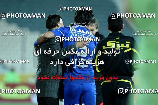 965903, Tehran, [*parameter:4*], لیگ برتر فوتبال ایران، Persian Gulf Cup، Week 17، First Leg، Naft Tehran 0 v 2 Esteghlal on 2011/12/17 at Azadi Stadium