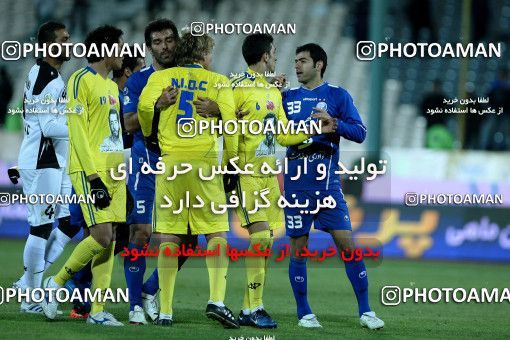 965998, Tehran, [*parameter:4*], لیگ برتر فوتبال ایران، Persian Gulf Cup، Week 17، First Leg، Naft Tehran 0 v 2 Esteghlal on 2011/12/17 at Azadi Stadium