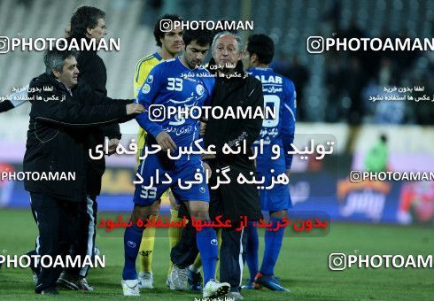 965984, Tehran, [*parameter:4*], لیگ برتر فوتبال ایران، Persian Gulf Cup، Week 17، First Leg، Naft Tehran 0 v 2 Esteghlal on 2011/12/17 at Azadi Stadium