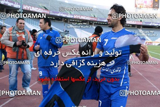 965937, Tehran, [*parameter:4*], لیگ برتر فوتبال ایران، Persian Gulf Cup، Week 17، First Leg، Naft Tehran 0 v 2 Esteghlal on 2011/12/17 at Azadi Stadium