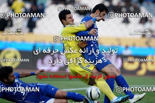965888, Tehran, [*parameter:4*], لیگ برتر فوتبال ایران، Persian Gulf Cup، Week 17، First Leg، Naft Tehran 0 v 2 Esteghlal on 2011/12/17 at Azadi Stadium