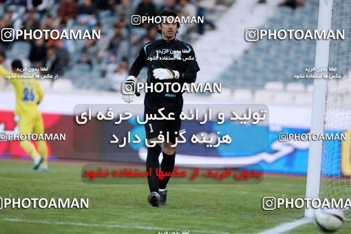 965848, Tehran, [*parameter:4*], لیگ برتر فوتبال ایران، Persian Gulf Cup، Week 17، First Leg، Naft Tehran 0 v 2 Esteghlal on 2011/12/17 at Azadi Stadium