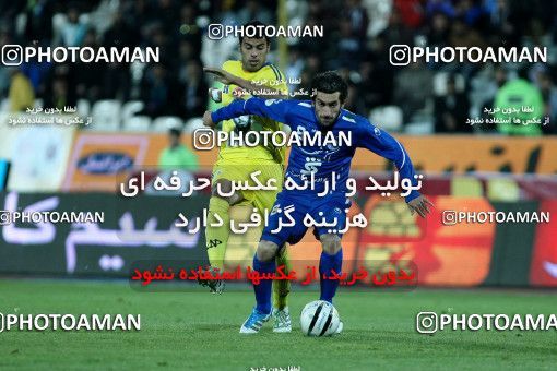 965934, Tehran, [*parameter:4*], لیگ برتر فوتبال ایران، Persian Gulf Cup، Week 17، First Leg، Naft Tehran 0 v 2 Esteghlal on 2011/12/17 at Azadi Stadium