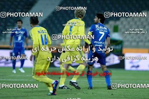 965897, Tehran, [*parameter:4*], لیگ برتر فوتبال ایران، Persian Gulf Cup، Week 17، First Leg، Naft Tehran 0 v 2 Esteghlal on 2011/12/17 at Azadi Stadium