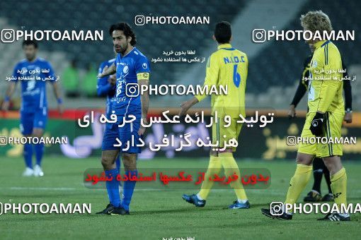 965904, Tehran, [*parameter:4*], لیگ برتر فوتبال ایران، Persian Gulf Cup، Week 17، First Leg، Naft Tehran 0 v 2 Esteghlal on 2011/12/17 at Azadi Stadium