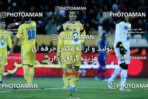 966013, Tehran, [*parameter:4*], لیگ برتر فوتبال ایران، Persian Gulf Cup، Week 17، First Leg، Naft Tehran 0 v 2 Esteghlal on 2011/12/17 at Azadi Stadium