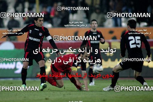 966208, Tehran, [*parameter:4*], لیگ برتر فوتبال ایران، Persian Gulf Cup، Week 17، First Leg، Persepolis 1 v 1 Foulad Khouzestan on 2011/12/19 at Azadi Stadium