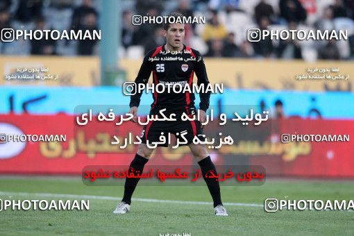 966446, Tehran, [*parameter:4*], لیگ برتر فوتبال ایران، Persian Gulf Cup، Week 17، First Leg، Persepolis 1 v 1 Foulad Khouzestan on 2011/12/19 at Azadi Stadium