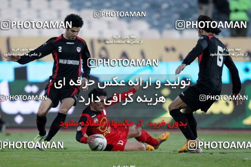 966339, Tehran, [*parameter:4*], لیگ برتر فوتبال ایران، Persian Gulf Cup، Week 17، First Leg، Persepolis 1 v 1 Foulad Khouzestan on 2011/12/19 at Azadi Stadium