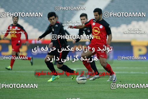 1049666, Tehran, [*parameter:4*], لیگ برتر فوتبال ایران، Persian Gulf Cup، Week 17، First Leg، Persepolis 1 v 1 Foulad Khouzestan on 2011/12/19 at Azadi Stadium