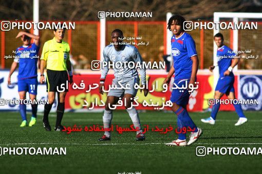 966855, Rasht, [*parameter:4*], لیگ برتر فوتبال ایران، Persian Gulf Cup، Week 19، Second Leg، Damash Gilan 0 v 1 Esteghlal on 2012/01/10 at Shahid Dr. Azodi Stadium