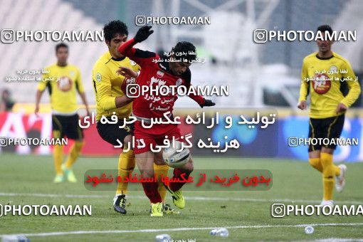 967581, Tehran, [*parameter:4*], لیگ برتر فوتبال ایران، Persian Gulf Cup، Week 25، Second Leg، Persepolis 2 v 3 Fajr-e Sepasi Shiraz on 2012/02/07 at Azadi Stadium