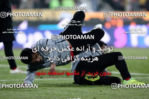 967600, Tehran, [*parameter:4*], لیگ برتر فوتبال ایران، Persian Gulf Cup، Week 25، Second Leg، Persepolis 2 v 3 Fajr-e Sepasi Shiraz on 2012/02/07 at Azadi Stadium