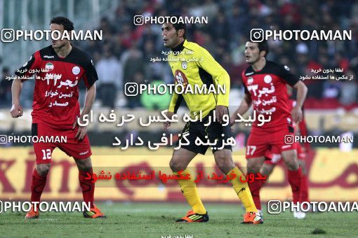 967564, Tehran, [*parameter:4*], لیگ برتر فوتبال ایران، Persian Gulf Cup، Week 25، Second Leg، Persepolis 2 v 3 Fajr-e Sepasi Shiraz on 2012/02/07 at Azadi Stadium