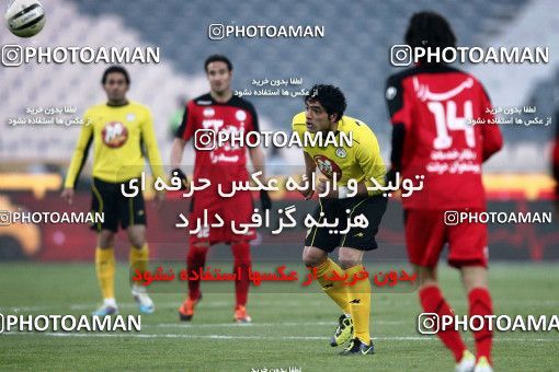 967656, Tehran, [*parameter:4*], لیگ برتر فوتبال ایران، Persian Gulf Cup، Week 25، Second Leg، Persepolis 2 v 3 Fajr-e Sepasi Shiraz on 2012/02/07 at Azadi Stadium