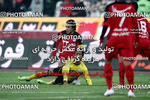 967767, Tehran, [*parameter:4*], لیگ برتر فوتبال ایران، Persian Gulf Cup، Week 25، Second Leg، Persepolis 2 v 3 Fajr-e Sepasi Shiraz on 2012/02/07 at Azadi Stadium