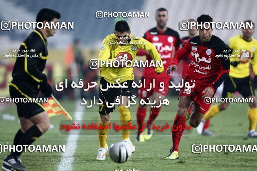 967663, Tehran, [*parameter:4*], لیگ برتر فوتبال ایران، Persian Gulf Cup، Week 25، Second Leg، Persepolis 2 v 3 Fajr-e Sepasi Shiraz on 2012/02/07 at Azadi Stadium