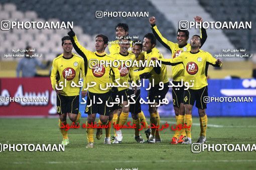 967696, Tehran, [*parameter:4*], لیگ برتر فوتبال ایران، Persian Gulf Cup، Week 25، Second Leg، Persepolis 2 v 3 Fajr-e Sepasi Shiraz on 2012/02/07 at Azadi Stadium
