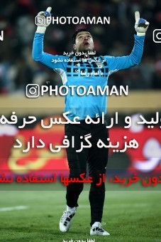 967673, Tehran, [*parameter:4*], لیگ برتر فوتبال ایران، Persian Gulf Cup، Week 25، Second Leg، Persepolis 2 v 3 Fajr-e Sepasi Shiraz on 2012/02/07 at Azadi Stadium