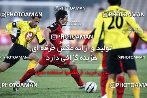 967792, Tehran, [*parameter:4*], لیگ برتر فوتبال ایران، Persian Gulf Cup، Week 25، Second Leg، Persepolis 2 v 3 Fajr-e Sepasi Shiraz on 2012/02/07 at Azadi Stadium