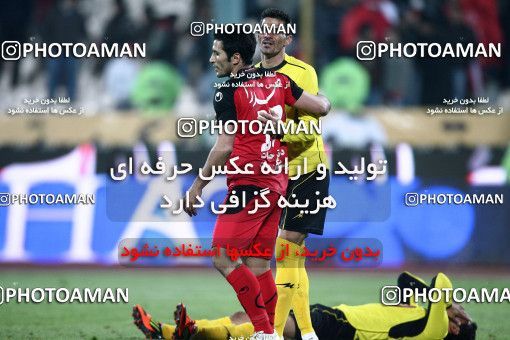 967641, Tehran, [*parameter:4*], لیگ برتر فوتبال ایران، Persian Gulf Cup، Week 25، Second Leg، Persepolis 2 v 3 Fajr-e Sepasi Shiraz on 2012/02/07 at Azadi Stadium