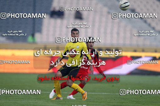 967924, Tehran, [*parameter:4*], لیگ برتر فوتبال ایران، Persian Gulf Cup، Week 25، Second Leg، Persepolis 2 v 3 Fajr-e Sepasi Shiraz on 2012/02/07 at Azadi Stadium