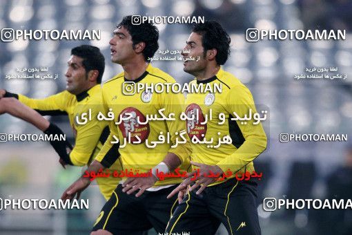 967920, Tehran, [*parameter:4*], لیگ برتر فوتبال ایران، Persian Gulf Cup، Week 25، Second Leg، Persepolis 2 v 3 Fajr-e Sepasi Shiraz on 2012/02/07 at Azadi Stadium